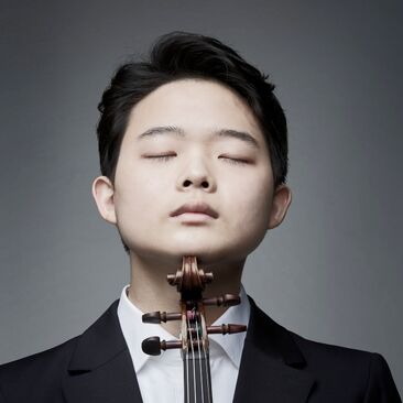 Nurie Chung, Violin 